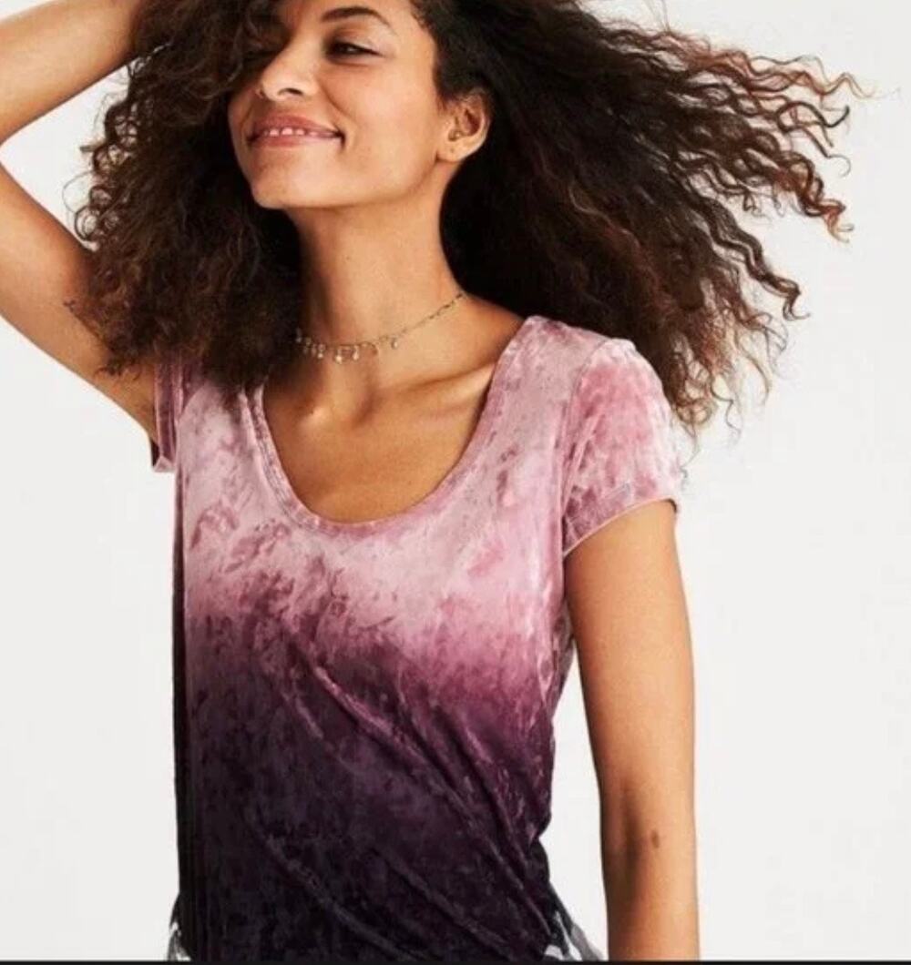 Pink Purple Velvet Scoop Neck Ombré Short Sleeve American Eagle Tee Tshirt Top